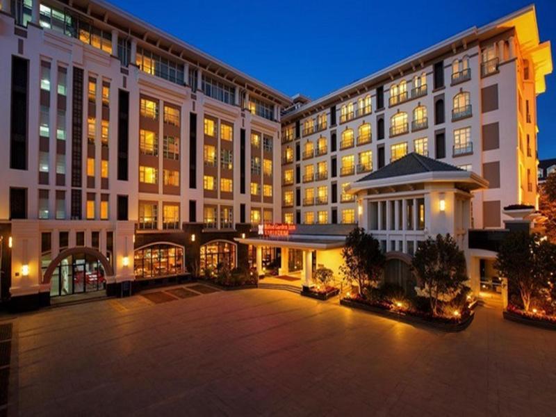Hilton Garden Inn Lijiang Lijiang  Exteriör bild