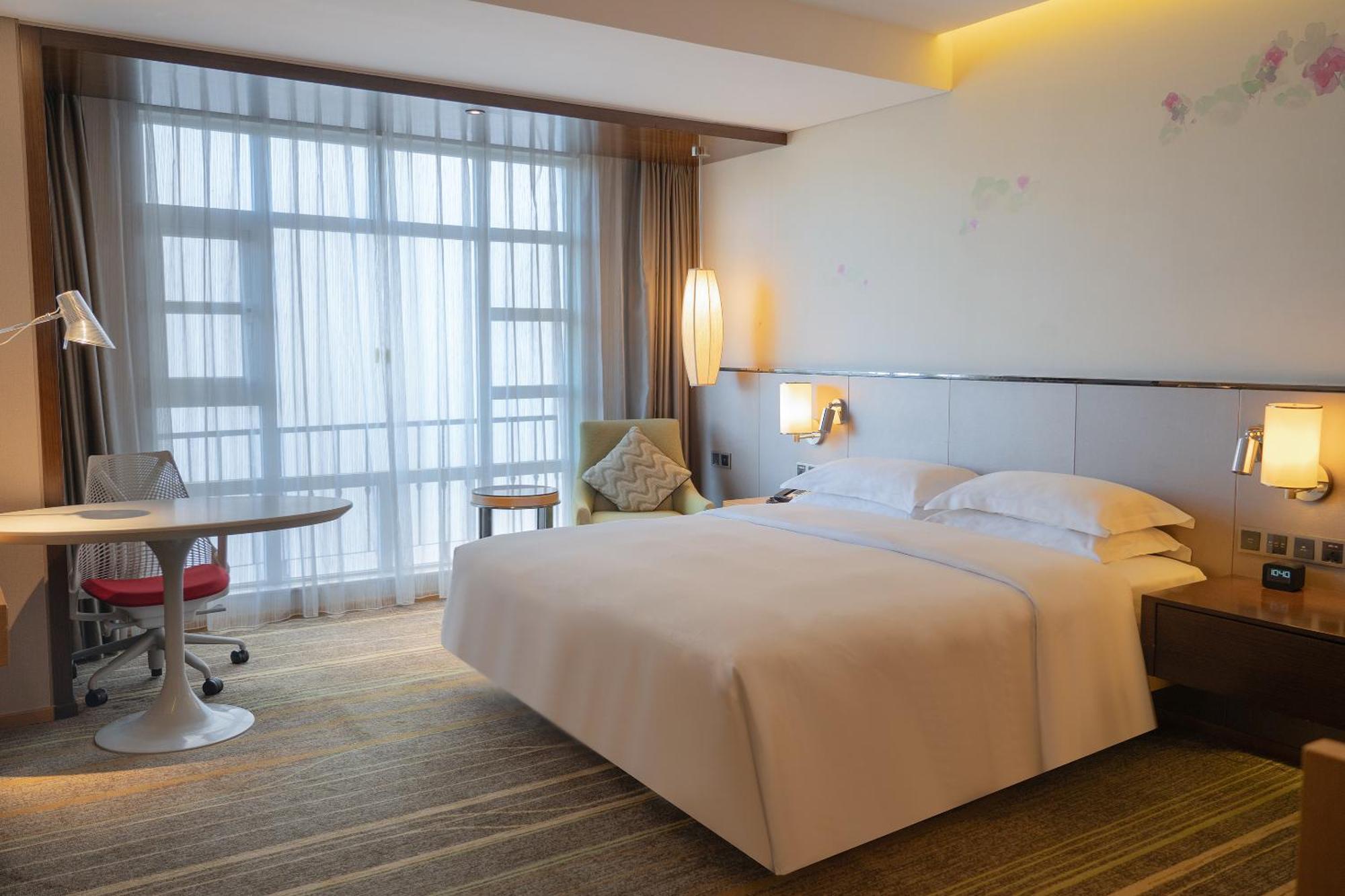 Hilton Garden Inn Lijiang Lijiang  Exteriör bild