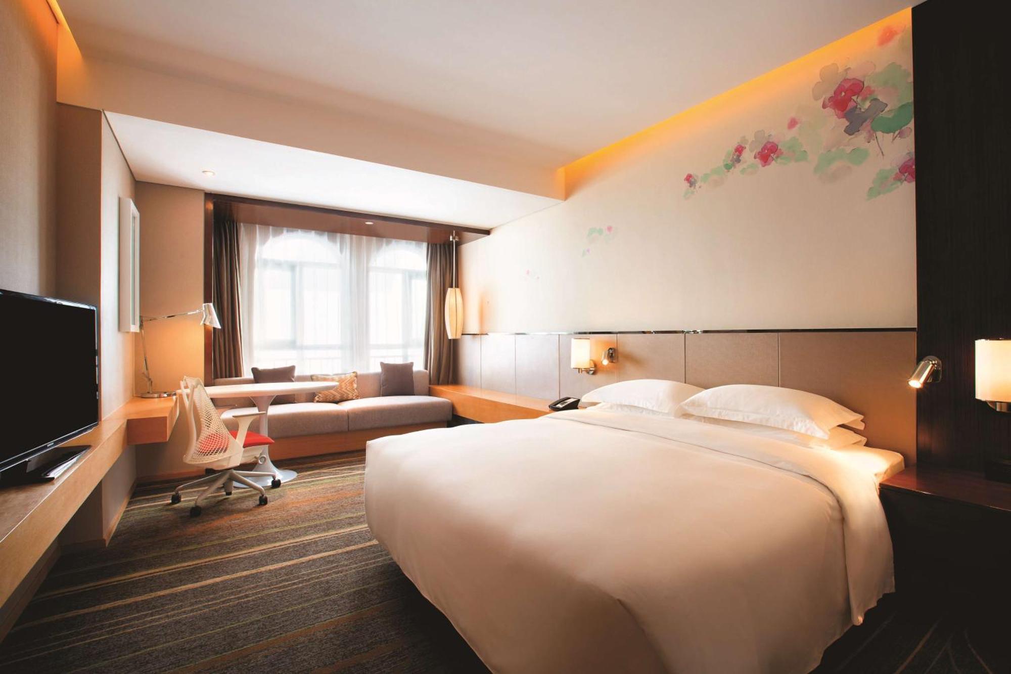 Hilton Garden Inn Lijiang Lijiang  Exteriör bild