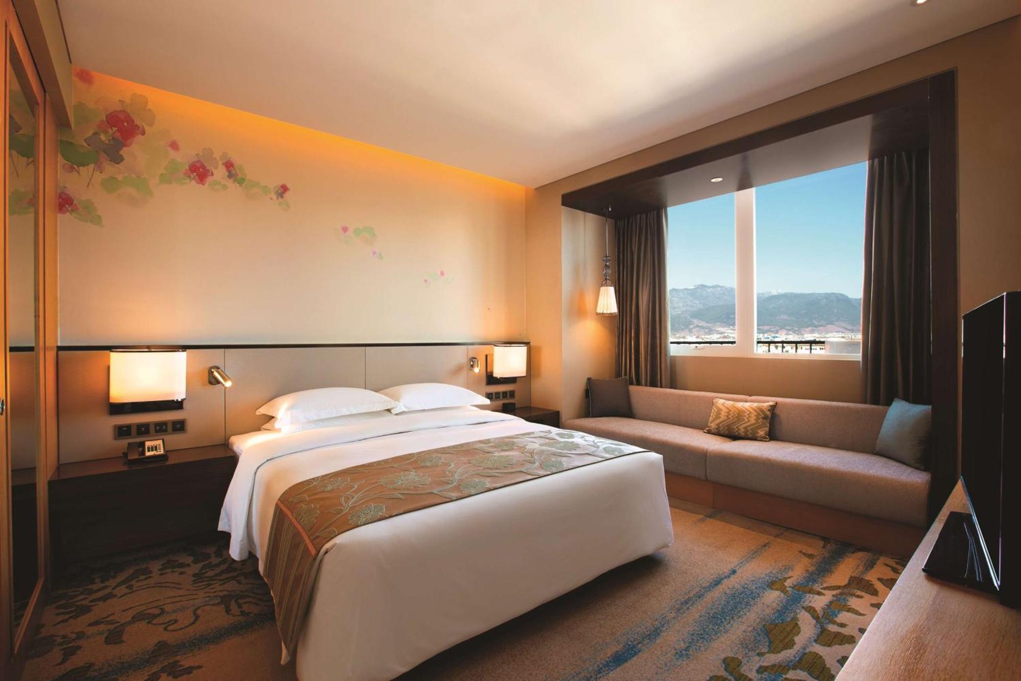 Hilton Garden Inn Lijiang Lijiang  Exteriör bild