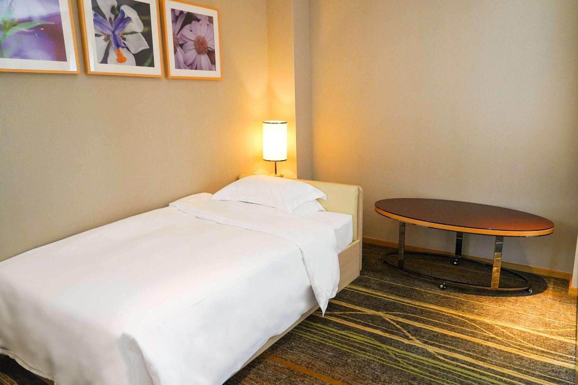Hilton Garden Inn Lijiang Lijiang  Exteriör bild