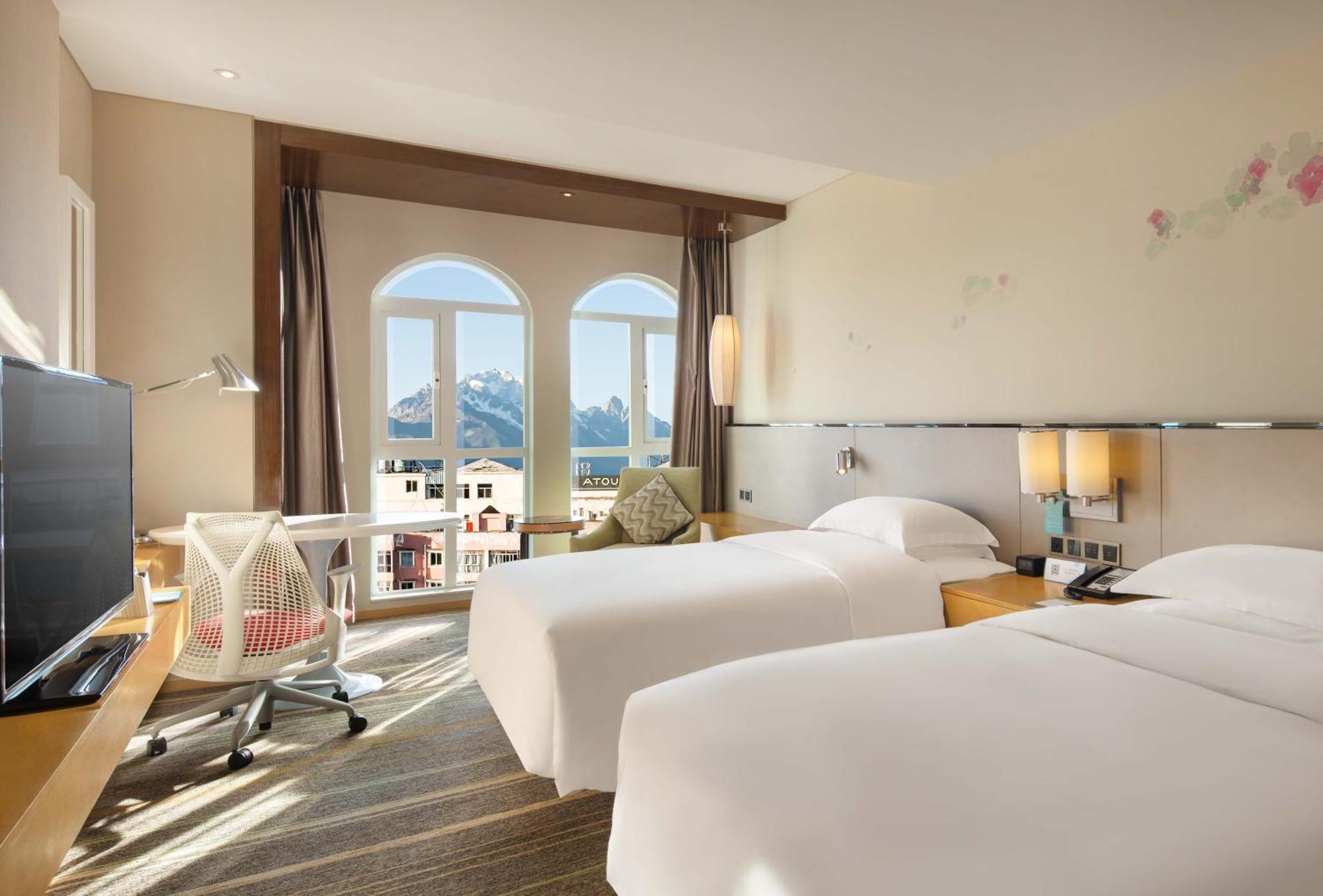 Hilton Garden Inn Lijiang Lijiang  Exteriör bild