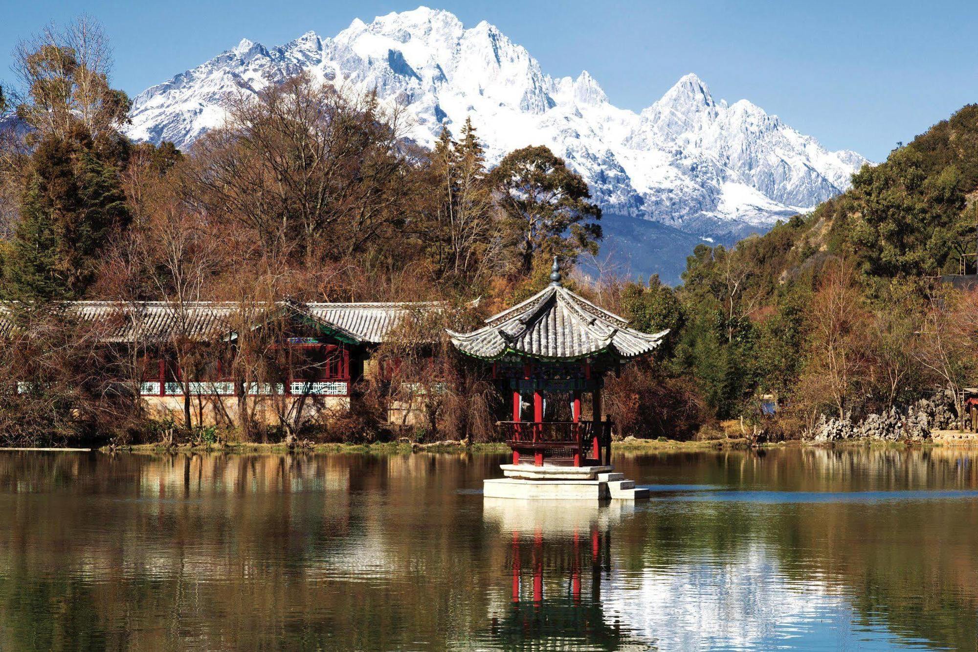 Hilton Garden Inn Lijiang Lijiang  Exteriör bild