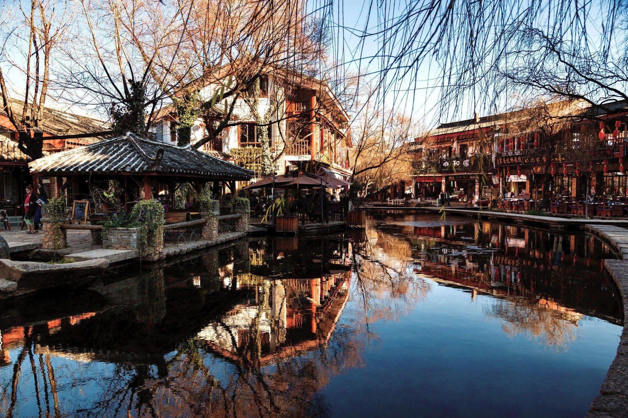 Hilton Garden Inn Lijiang Lijiang  Exteriör bild